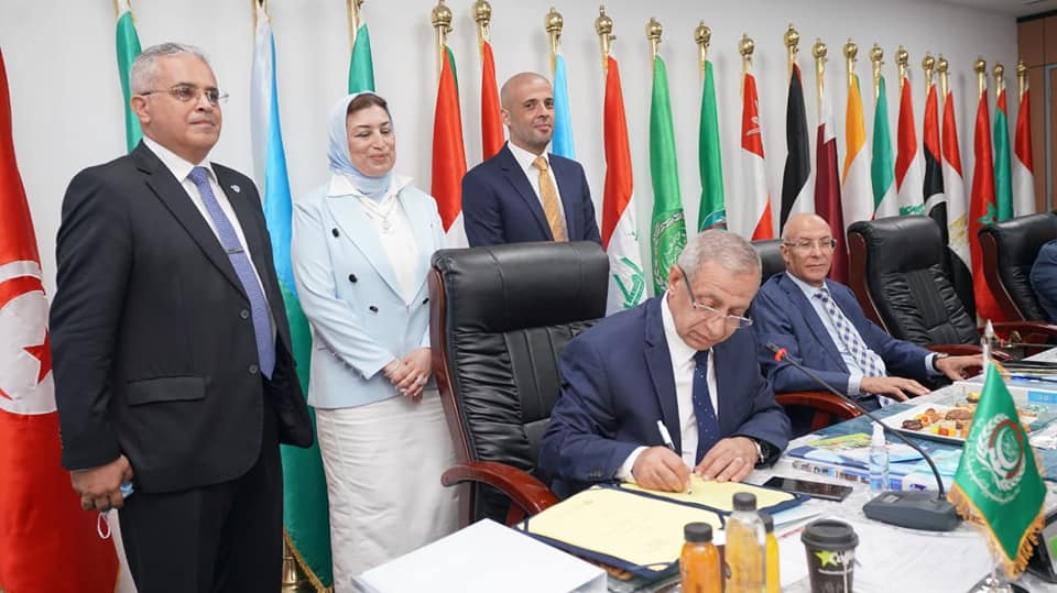 Signing of a cooperation agreement between the Arab Academy and the University of Central Lancashire in the United Kingdom (UCLAN-UK)
