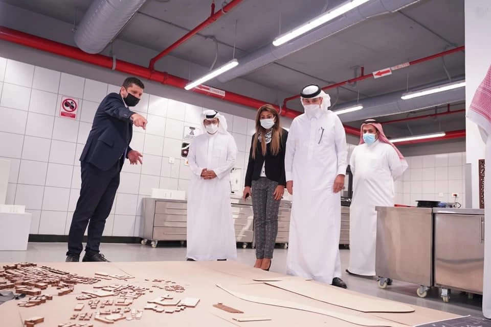 The Saudi Minister of Transportation visits the branch of the Arab Academy in the Smart Village.3