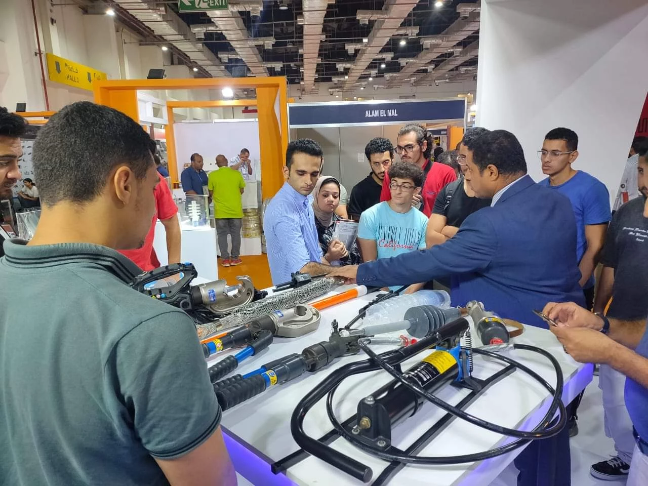 The Department of Cultural and Social Activity in Abu Qir organized a scientific trip for students, in cooperation with the Department of Electricity and Control, to the ENERGY EGYPT exhibition at the fairgrounds on 10/31/2023.2