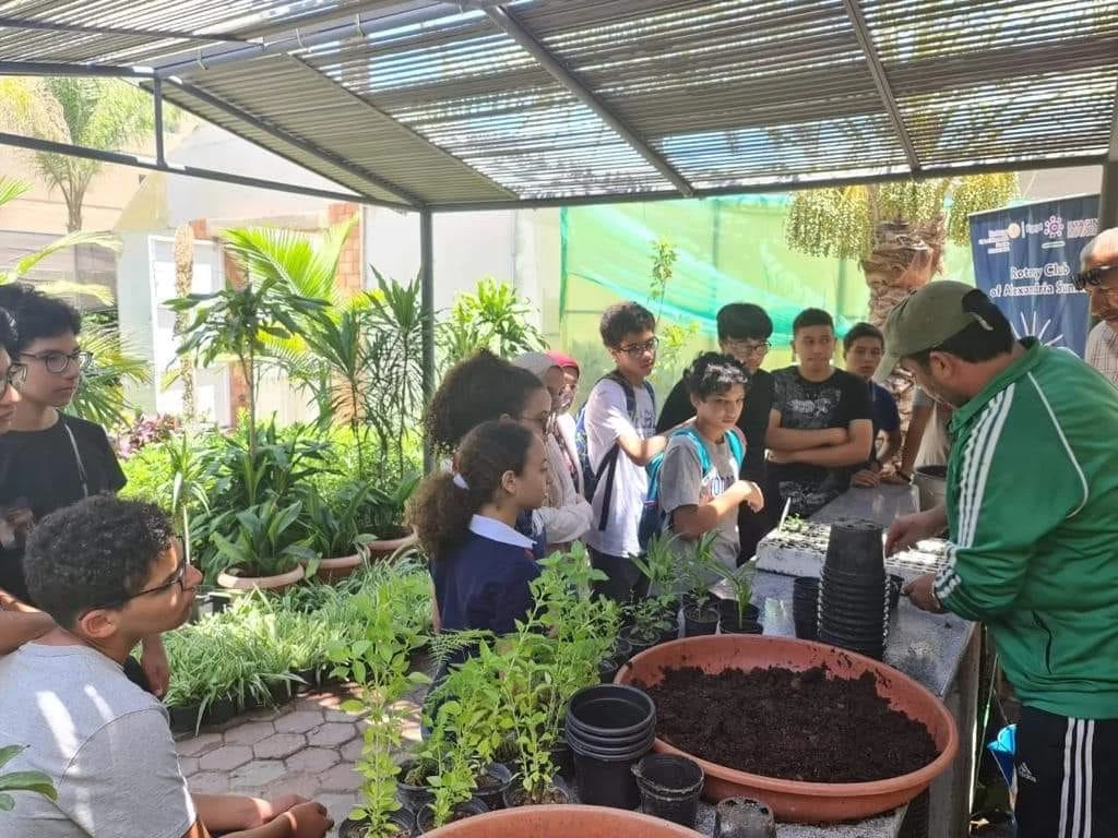 “GO Green” with School Students2