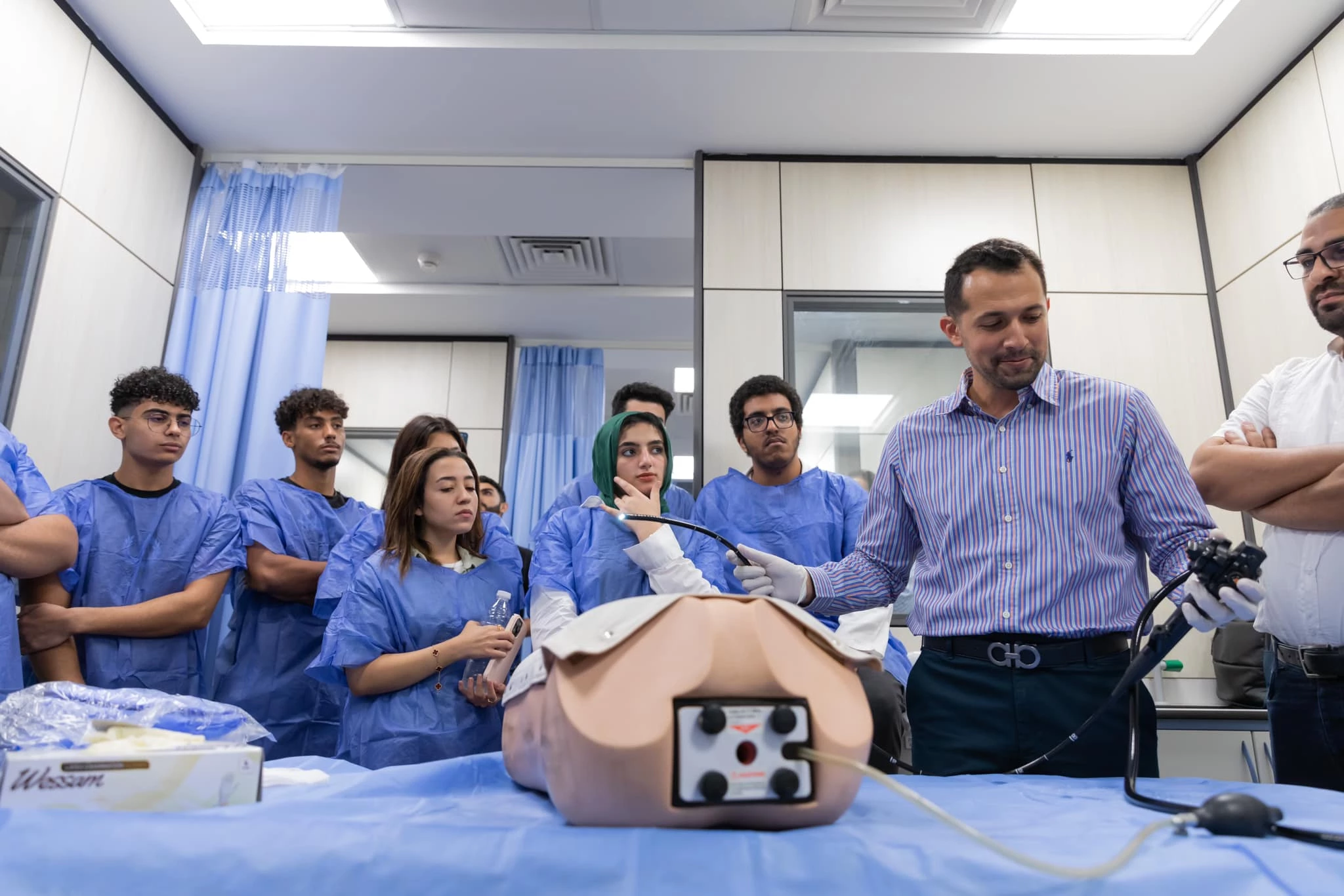 Faculty of Medicine at the Arab Academy Hosts Successful Workshop on Gastrointestinal Endoscopy at its Simulation Center4