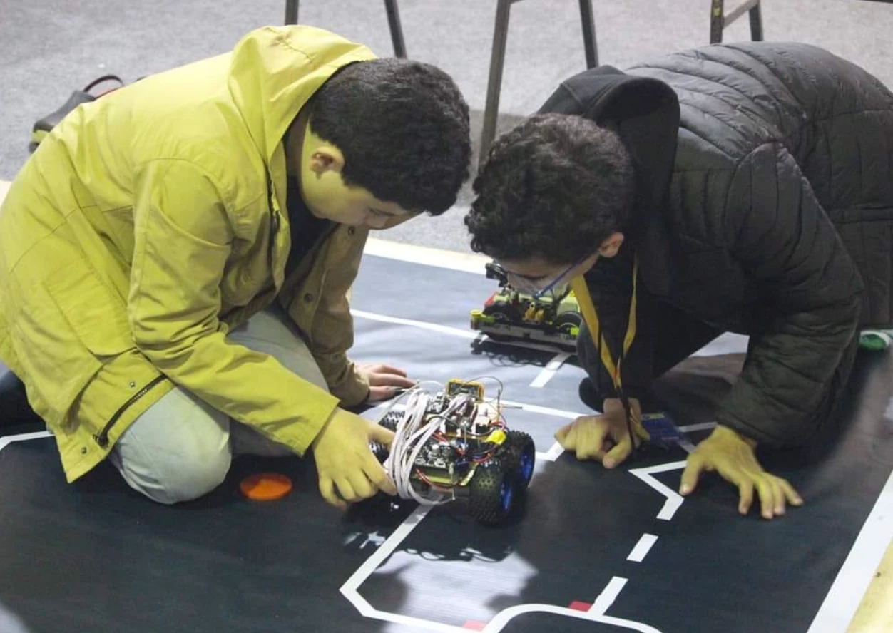 Today, the Arab Academy for Science, Technology and Maritime Transport concluded the RoboCupr Egypt 2024 competitions, one of the largest global competitions in the field of robotics and artificial intelligence applications, organized by the Regional Informatics Center with the participation of 900 male and female students from Egyptian schools and universities on 2/16/2023.6