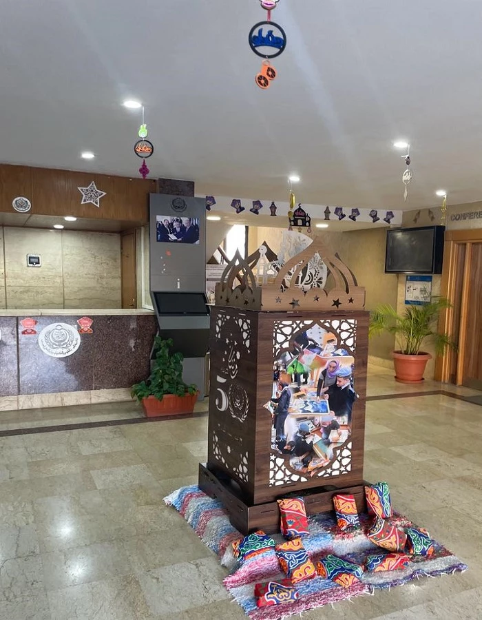 The Department of Cultural and Social Activity, Abu Qir, in Alexandria, decorated the college buildings and entrances with tent fabrics, colored ribbons, crescents, lighting, and distinctive shapes to celebrate the advent of the holy month of Ramadan on 10/3/2024.7