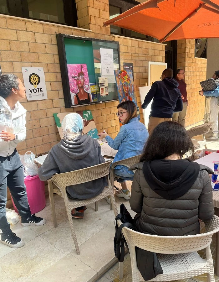 The Department of Cultural and Social Activities in Miami organized an acrylic and charcoal painting workshop during March 20244