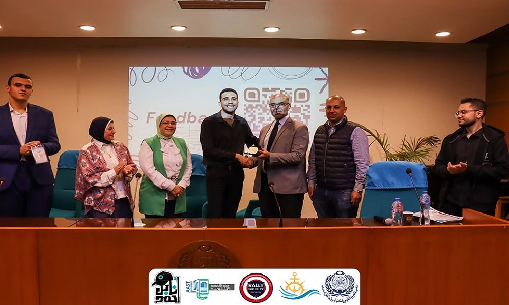 The Department of Cultural and Social Activity in Abu Qir, in cooperation with the Horizon family, organized a session on the Career Stone Event, presented by Dr. Pharmacist Moaz Arif, with the end of the Abuse in Egypt activities on 4/26/2024.5