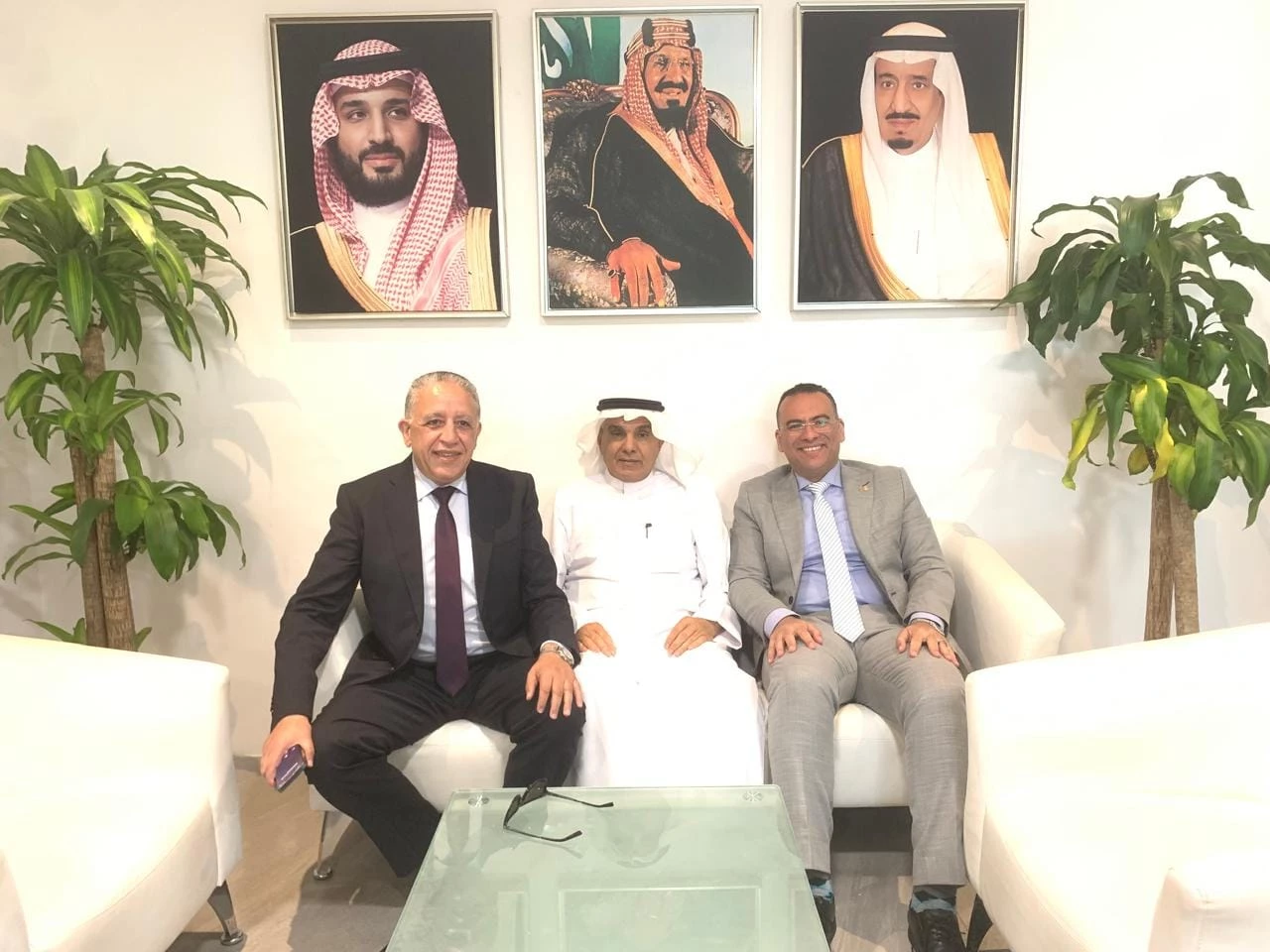 Visit of the Dean of Port Training Institute and Research and Consultation Center for the Maritime Transport Sector, AASTMT to King Abdulaziz Port in Dammam, Saudi Arabia2