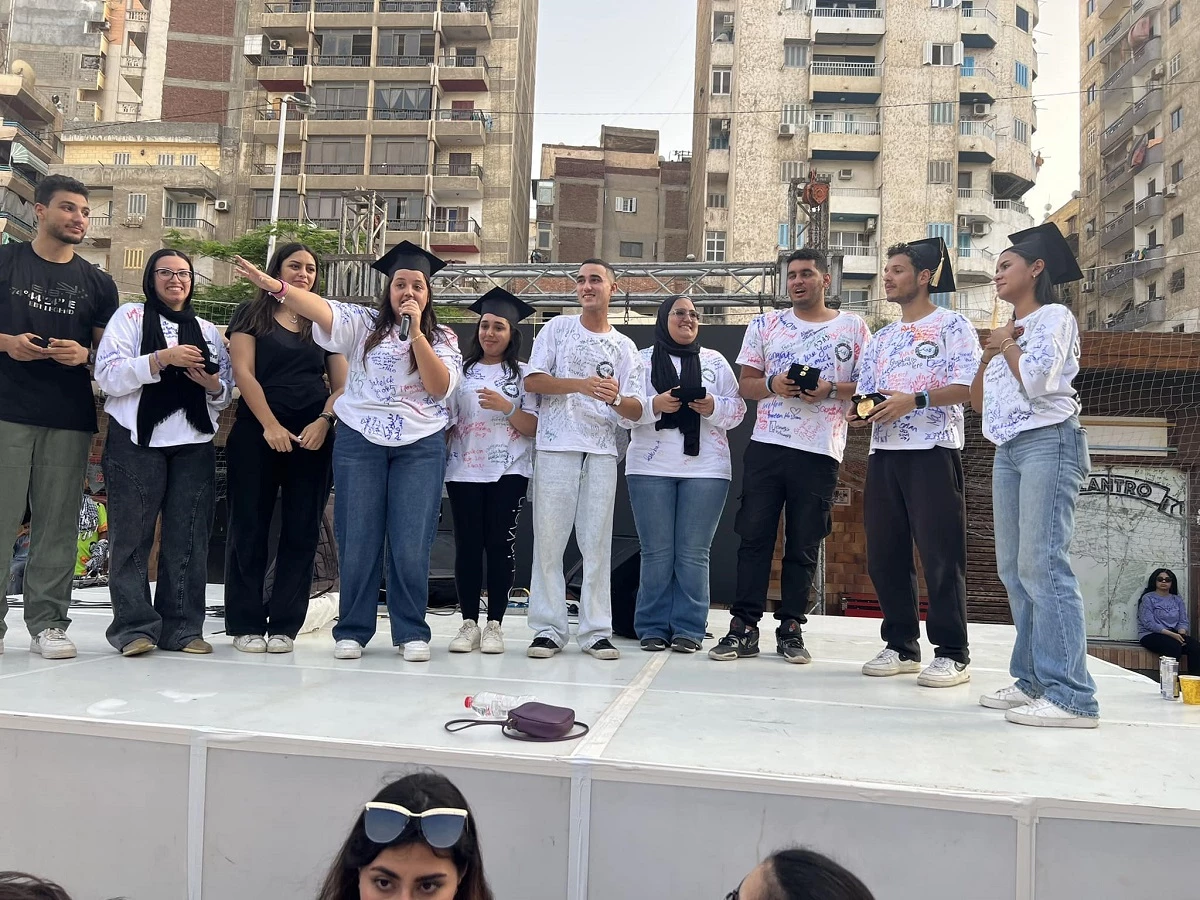 The Department of Cultural and Social Activity in Miami organized PHOTO DAY at the end of the semester for students of the Faculties of Management, Language, and Media on: 5/26/20245