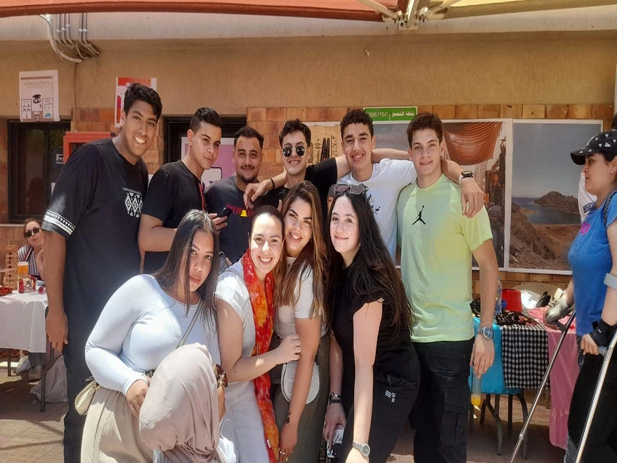 The Department of Cultural and Social Activities in Miami, in cooperation with the Head of the Marketing Department, organized a celebration on the occasion of the conclusion of the presentation of student projects in the department, with the participation of Professor Dr. Head of the Marketing Department, on: 5/29/2024.3