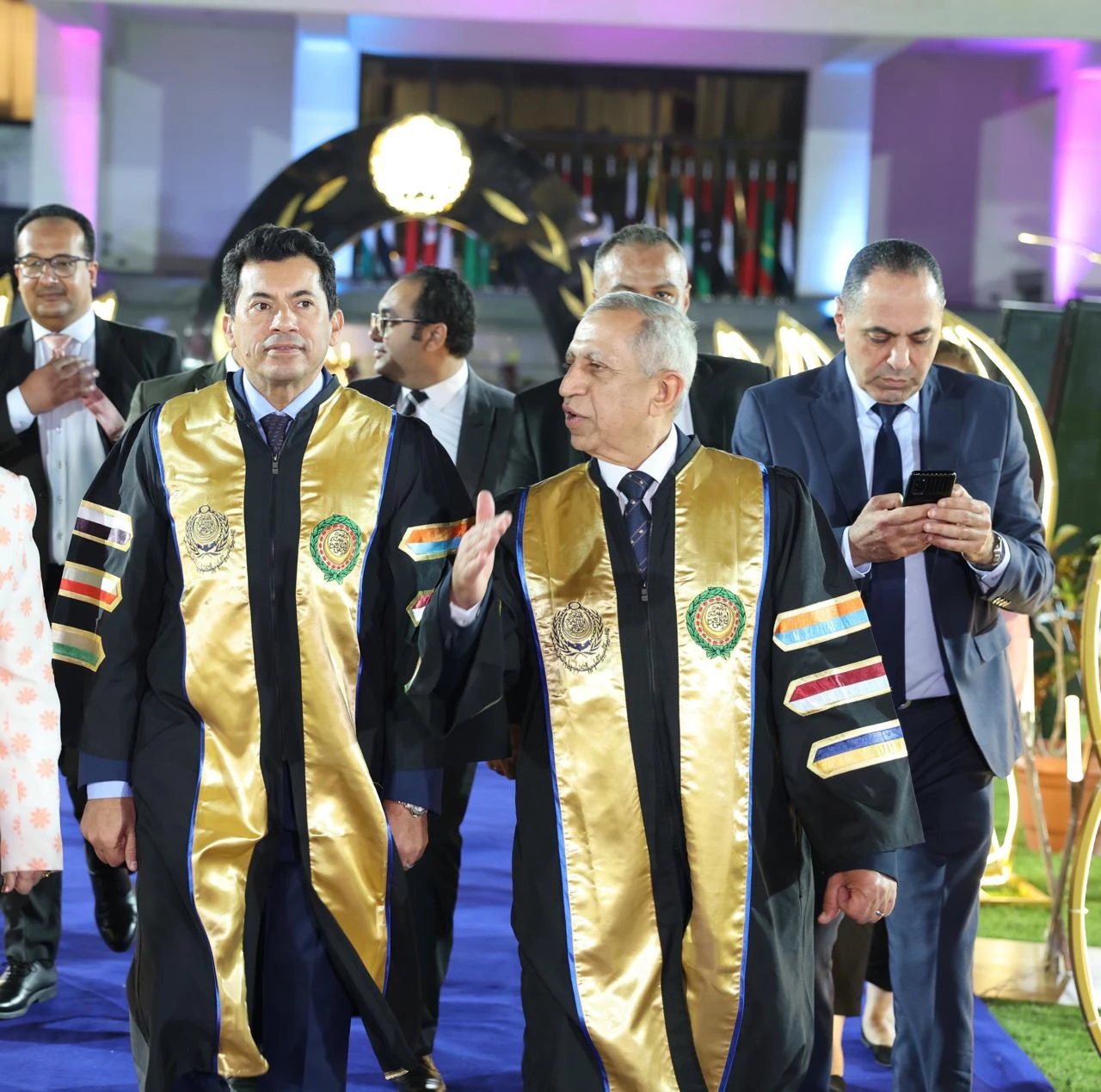 In the presence of the Minister of Youth and the Governor of New Valley The Arab Academy celebrates the graduation of 420 graduates from the Graduate School of Management in Alexandria