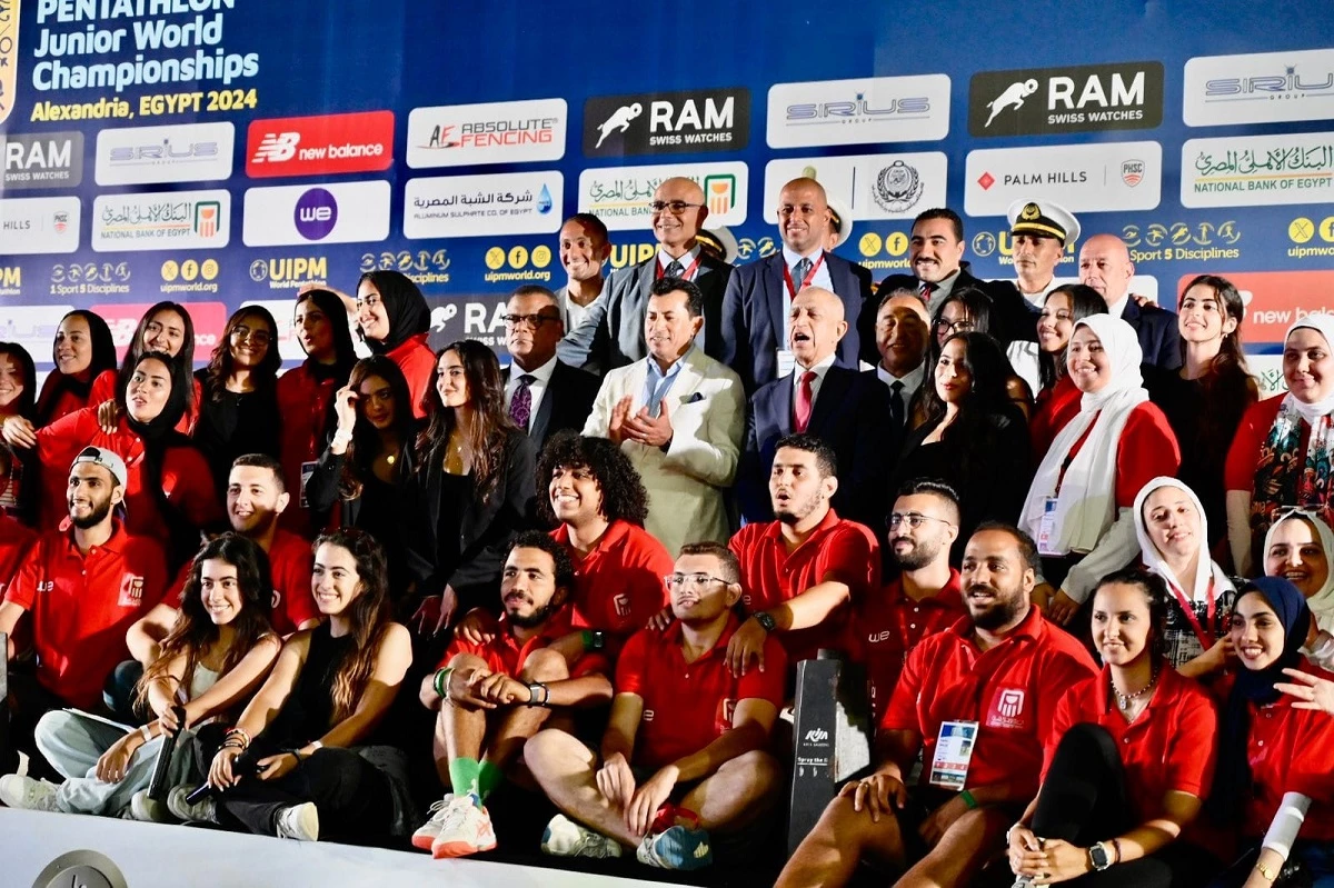 His Excellency Professor Dr. Ismail Abdel Ghaffar, President of the Academy, and Dr. Ashraf Sobhi, Minister of Youth and Sports, witnessed the distribution of medals for the World Junior Modern Pentathlon Championship, which was held on the stadiums The Arab Academy for Science, Technology and Maritime Transport in Alexandria during the period (25-30) June 202411