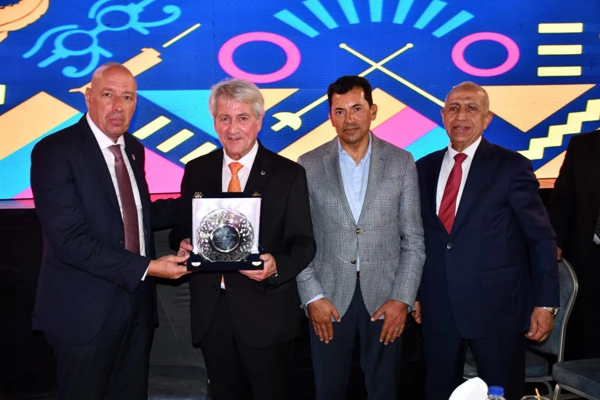 His Excellency Professor Dr. Ismail Abdel Ghaffar, President of the Academy, and Dr. Ashraf Sobhi, Minister of Youth and Sports, witnessed the distribution of medals for the World Junior Modern Pentathlon Championship, which was held on the stadiums The Arab Academy for Science, Technology and Maritime Transport in Alexandria during the period (25-30) June 20244