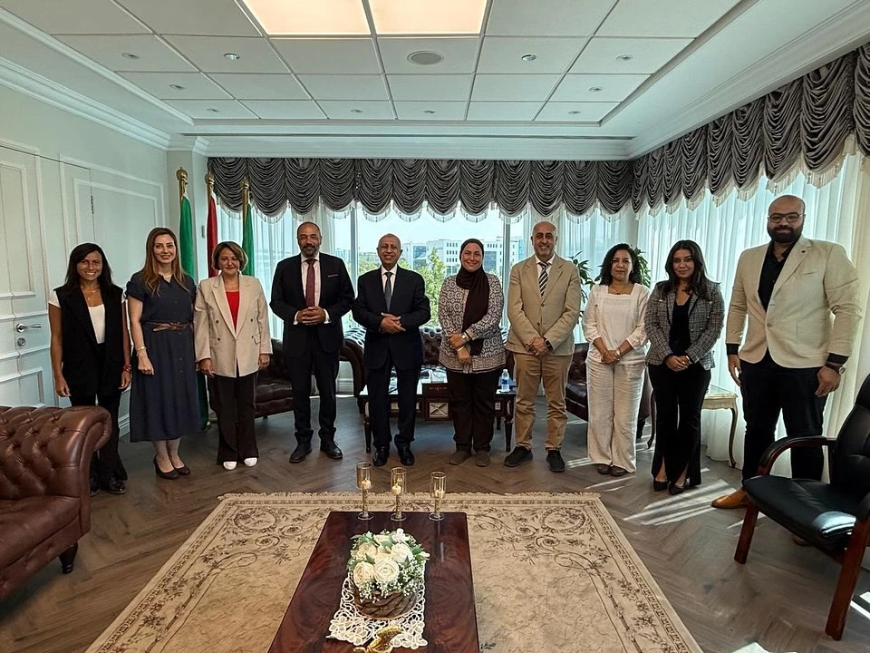 AASTMT President Congratulates the college of Art & Design on Cardiff Metropolitan University Program Validation