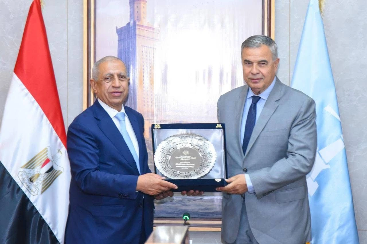 بروتوكول تعاون بين محافظة الإسكندرية والأكاديمية العربية للعلوم والتكنولوجيا والنقل البحري لتعزيز الاستثمار والتنمية