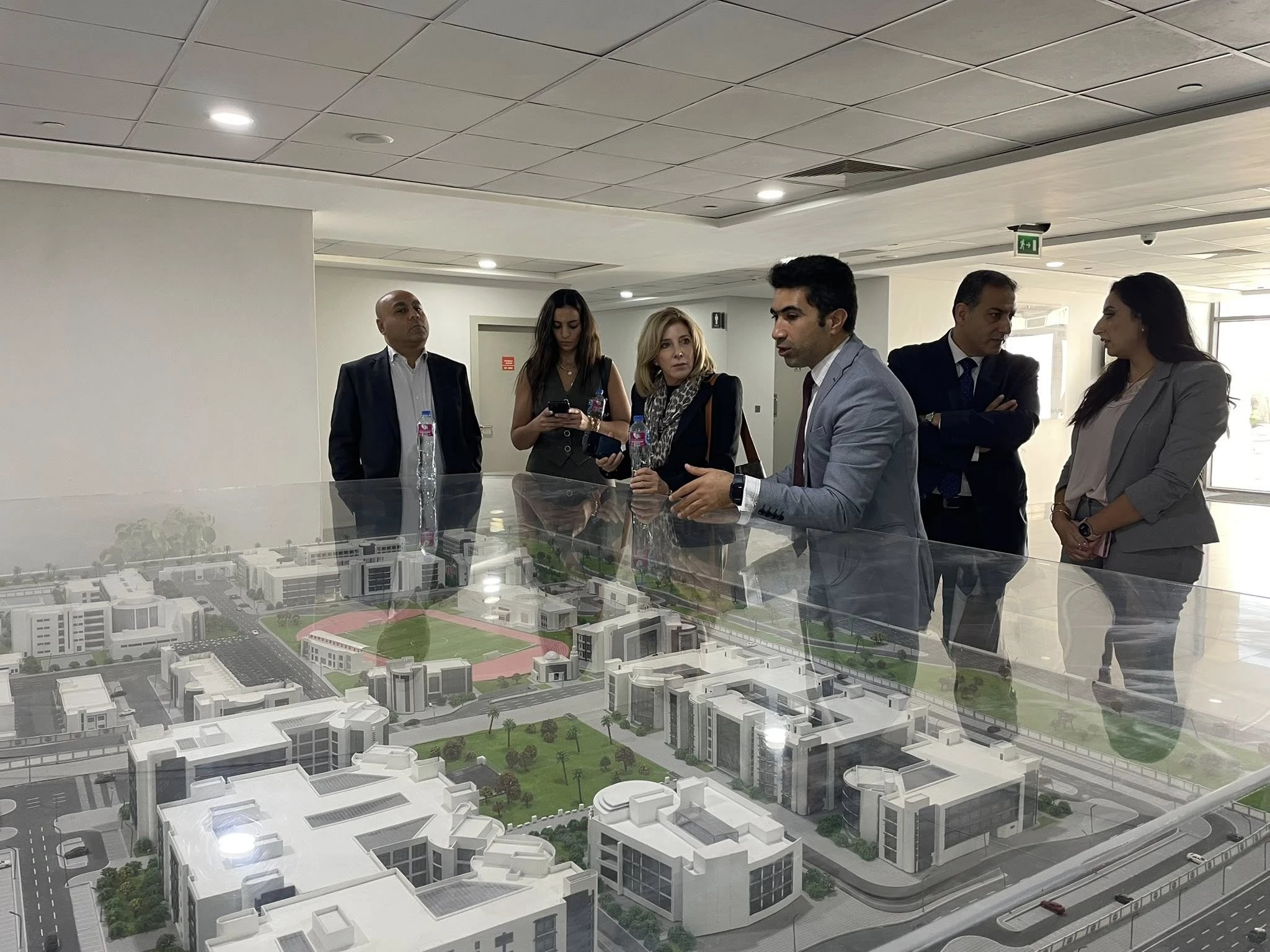 زيارة رئيسة جامعة  ماري وودالأمريكية لفرع الأكاديمية العربية بمدينة العلمين