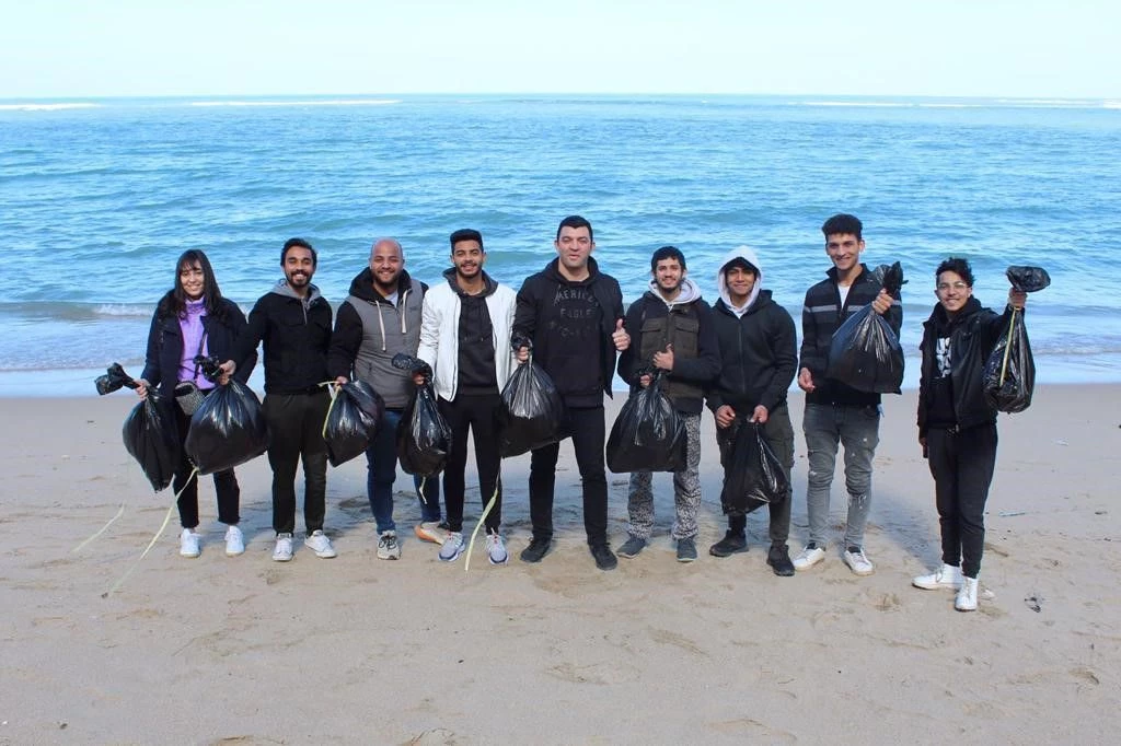 CITL Students Participate in Beach Clean-Up Initiative to Promote Environmental Awareness
