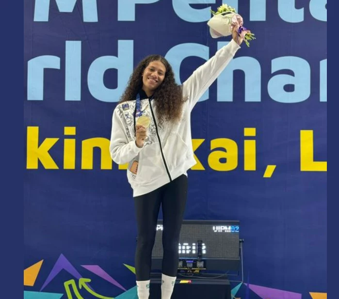 Congratulations from the president of the academy to our heroine, the daughter of the Academy (Jana Ahmed Attiya), the star of the modern pentagram enrolled in the Faculty of Arts in the Smart Village branches