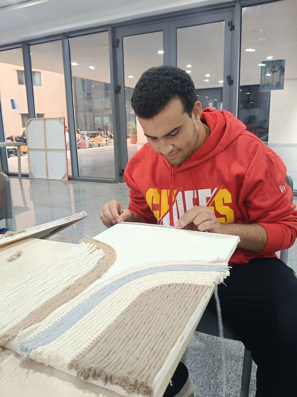 String Art Workshop to Develop Students’ Artistic Skills at Alamein Campus5