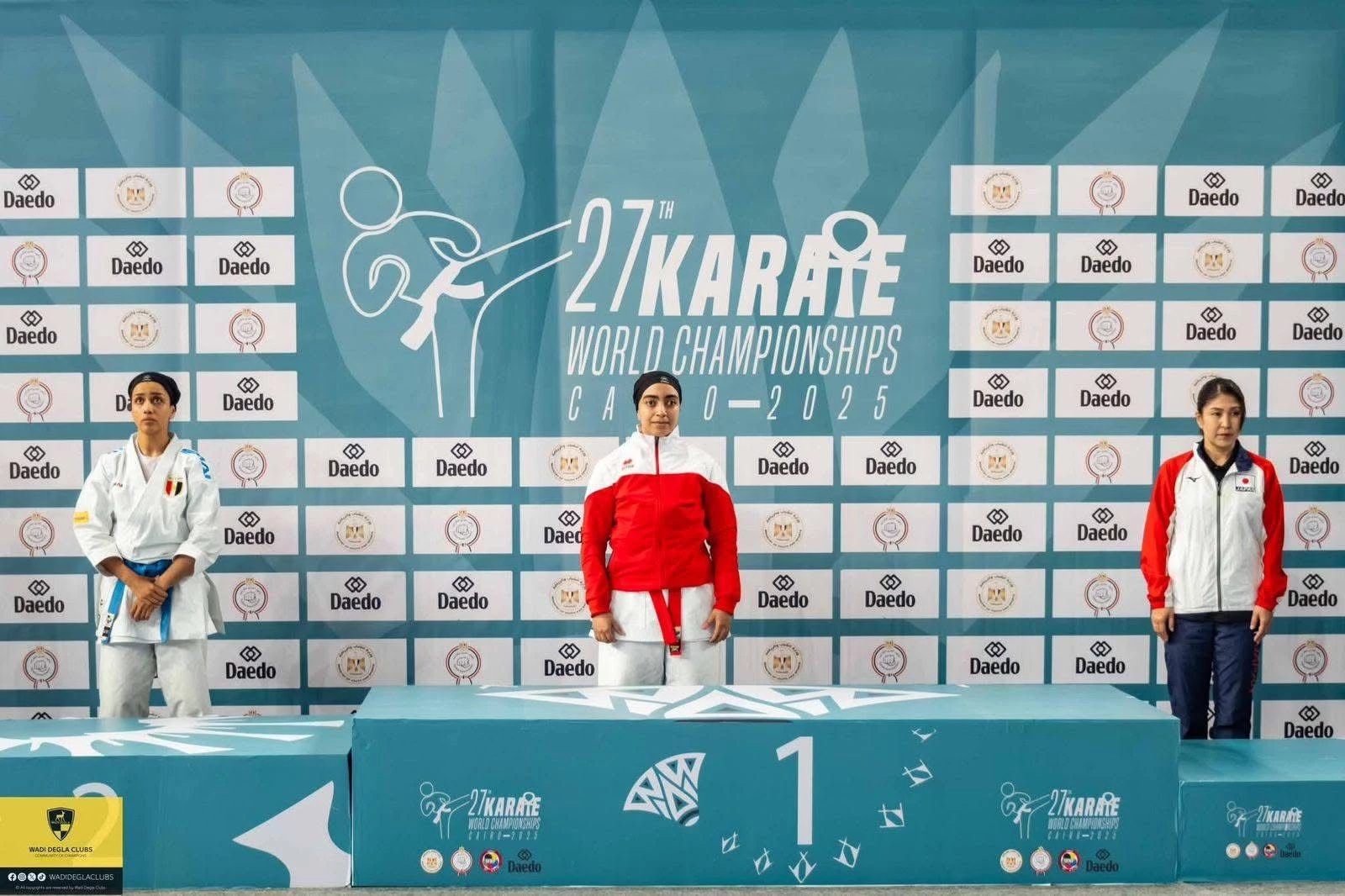 مروة أحمد حسين، خريجة فرع جنوب الوادي، تحصد فضية بطولة العالم للكاراتيه