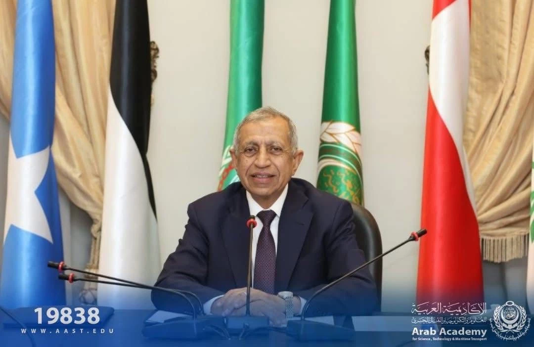 اعتماد برامج ماجستير جديدة بكلية طب الأسنان بالأكاديمية العربية