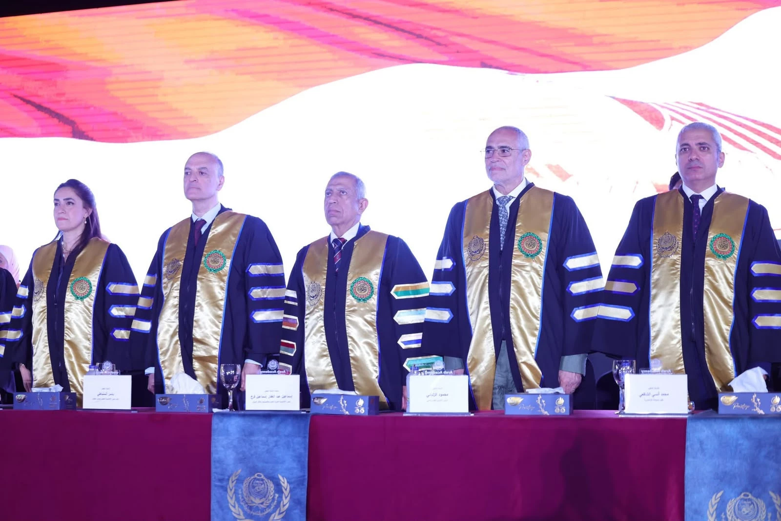 الأكاديمية العربية تحتفل بتخريج دفعة جديدة من كلية الصيدلة بفرعها الرئيسي بأبو قير