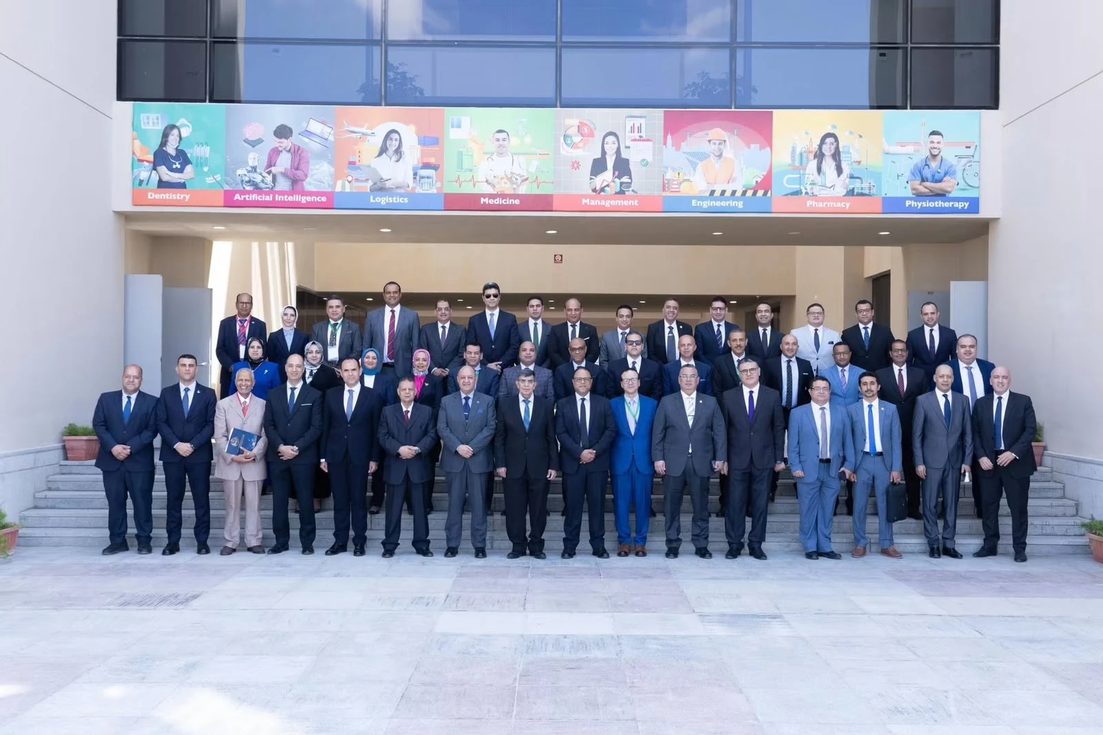 الأكاديمية العربية ومحكمة الإسكندرية الاقتصادية تنظمان ورشة عمل الذكاء الاصطناعي بالعلمين الجديدة