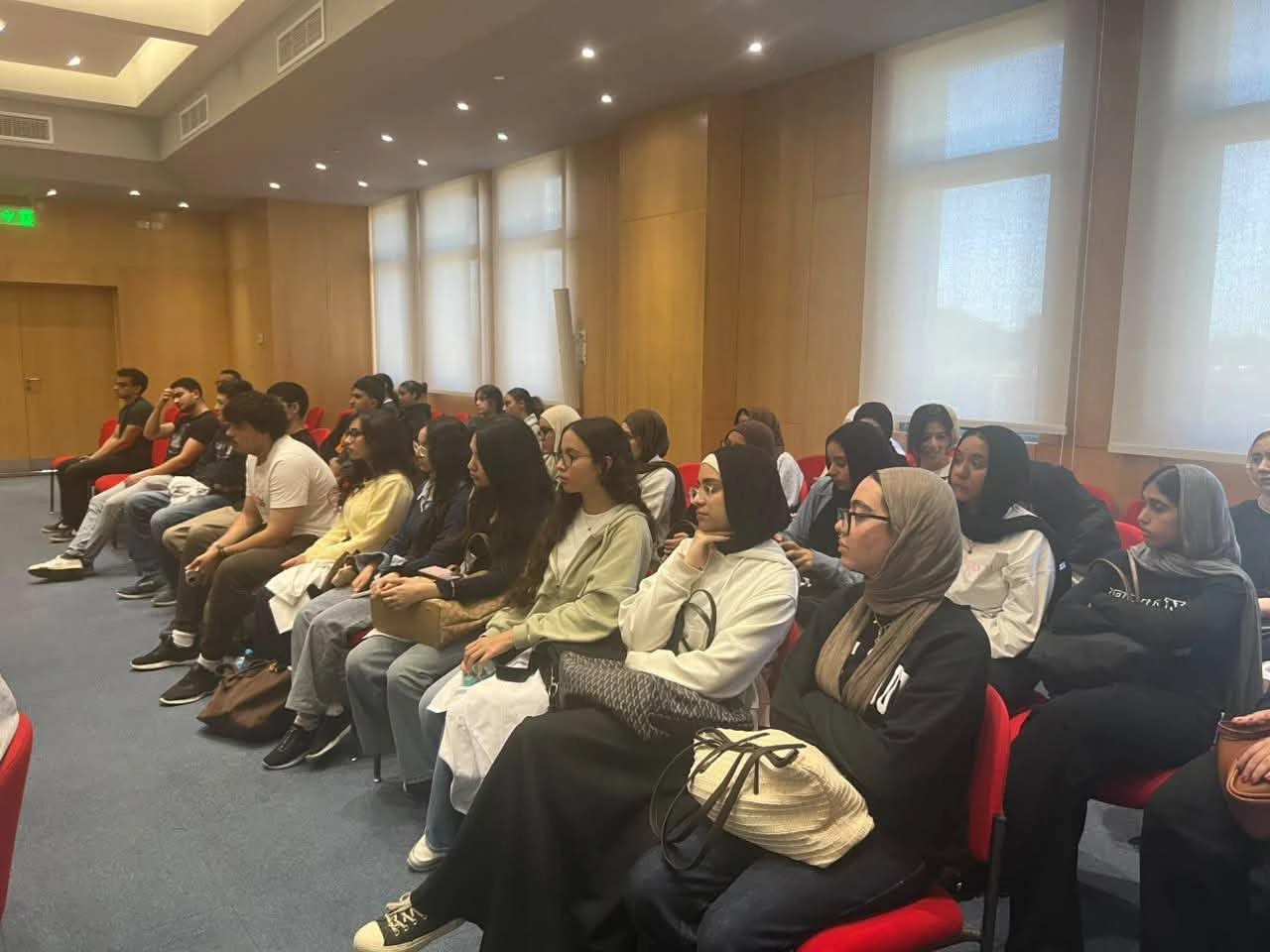 College of Pharmacy Hosts a Lecture on the Future of Pharmacy Careers