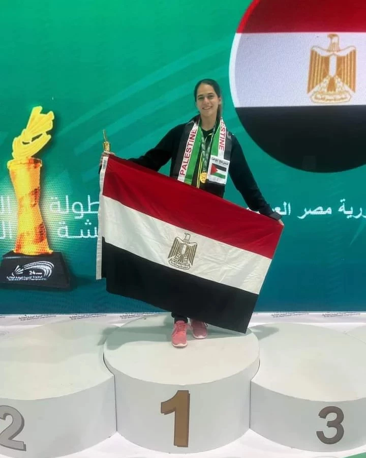 Nour Yusri is the daughter of the Academy enrolled in the Faculty of computers and Information Technology, Branch M.The new winner of the women's singles badminton gold