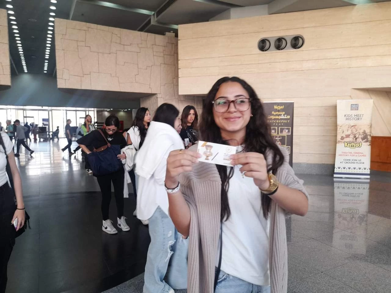 The Department of Cultural and Social Activities in Miami organized a scientific trip for students of the College of Language and Media for one day to the city of Cairo on 10/21/2023.3