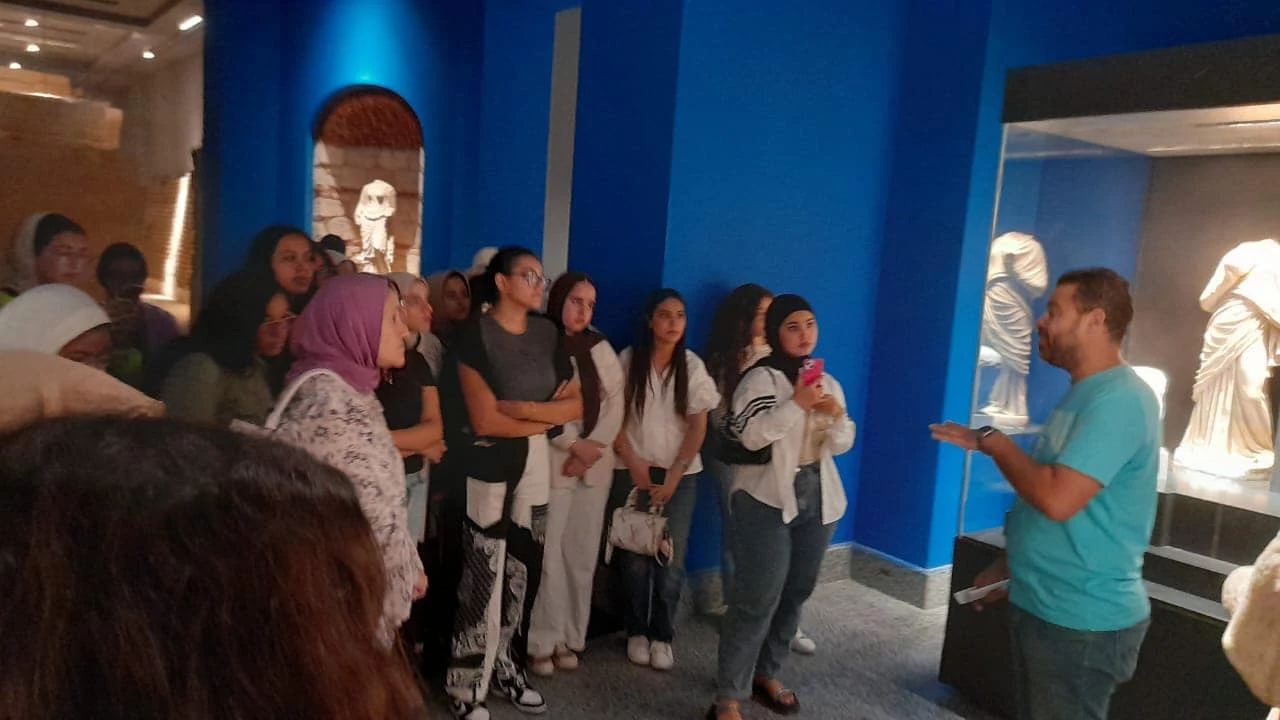 The Department of cultural and social activity in Miami organized scientific trips for students of the faculties of management, technology, language and media for more than one place over a whole month during the period from 30/9/2023 to 8/11/202317