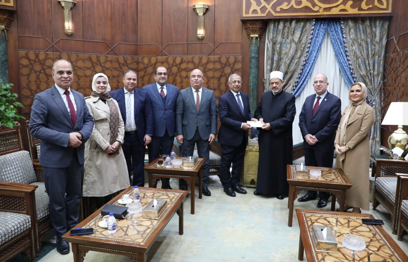 The visit of His Excellency the Professor/Dr. President of the Academy and his accompanying delegation to Al-Azhar Al-Sharif within the framework of the extended relations between the two sides on: 2/19/202411