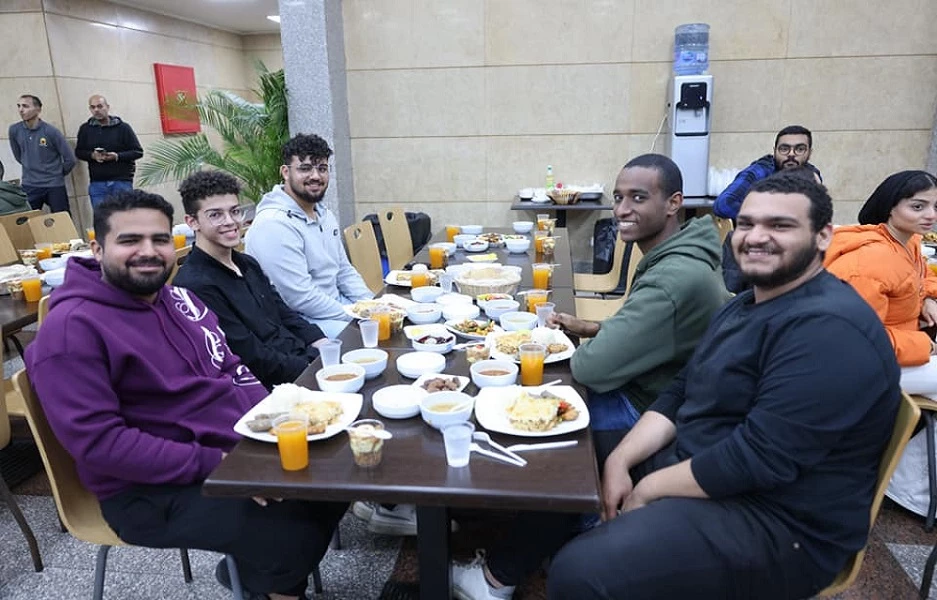 Professor Dr. Ismail Abdel Ghaffar, President of the Academy, had breakfast with the Academy students in the main restaurant on: 3/20/202411